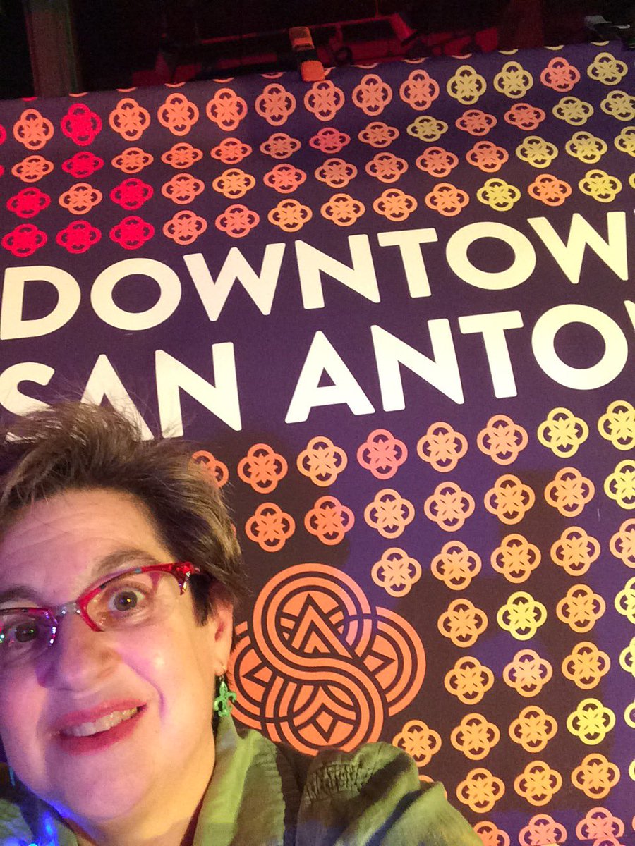 shdavis7's tweet photo. This Backyard party  is awesome #SABrandLaunch https://t.co/9tAhUM5jfl