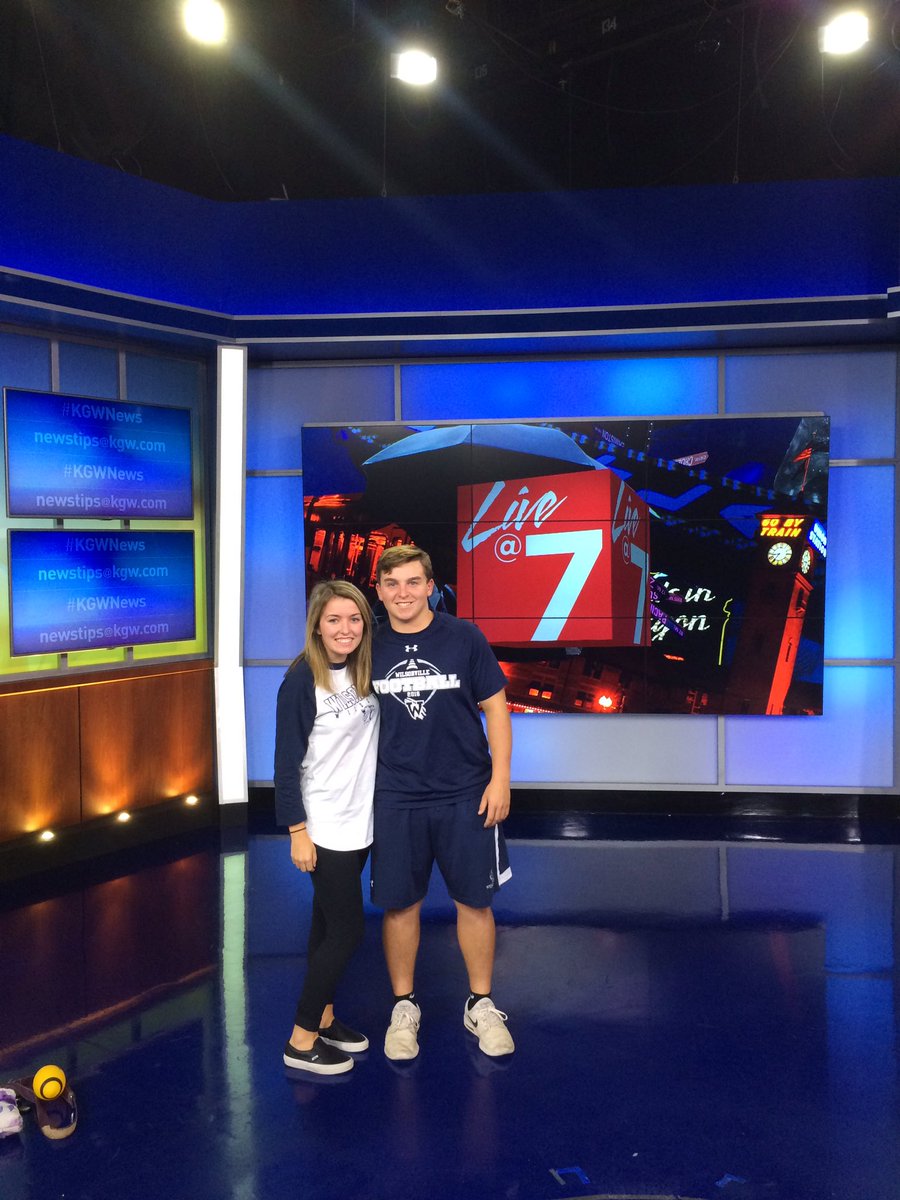 emily_mckillip's tweet photo. KGW Game of the Week🐾 #gocats https://t.co/Bnx8smwDYn