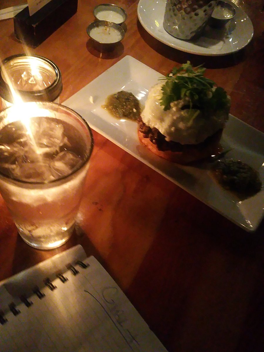 DellanyPeace's tweet photo. #GirlPlus writers meeting! Prepping for the big writing team meet up to write the pilot! #Breakfastburger @Kurdt067 #NoPlaceLikeHome https://t.co/muUwt1piPO