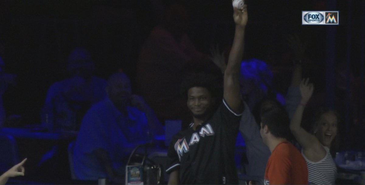 Heat star Justise Winslow steals spotlight during Marlins loss to Braves bit.ly/2cVlUTm?utm_me… https://t.co/zTUC7tF8cC