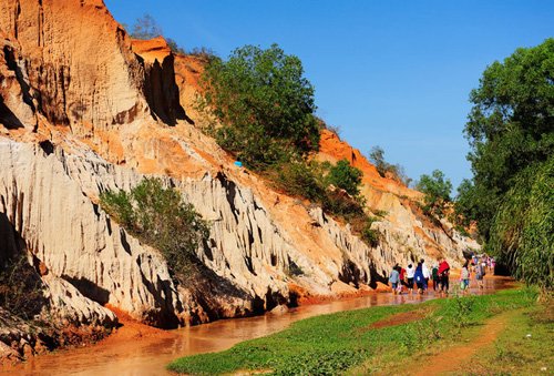 LuxTravelDMC's tweet photo. The beautiful but undiscovered places in #Southeast_Asia
- #Mui_Ne (#Vietnam)
- #Mrauk_U (#Burma)
- #Lampang (#Thailand) https://t.co/AYrbKqwIHY