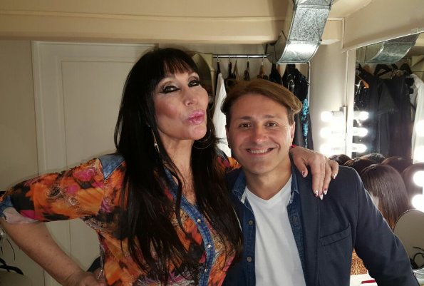 Recomiendo <a href="/PlumasEnLaNoche/">PlumasEnLaNoche</a> Más Moria que nunca! Impacta una vez + en el escenario ! <a href="/Moria_Casan/">Moria Casán</a> @maxicardaci