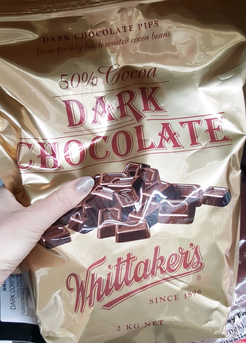 IlloMedia's tweet photo. Note to self. Never ever ever go shopping while hungry. #2kghappiness #hellotreadmill https://t.co/pU2SJTZFE3