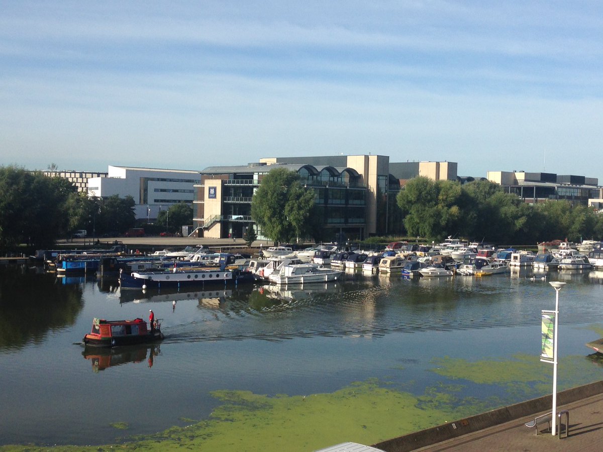 KJB1844's tweet photo. Lovely day in #lincoln #lookingforwork #Positivity https://t.co/8T75ta9viH