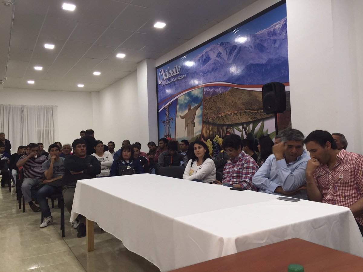 silviagaitan251's tweet photo. Reunión con 54 Instituciones Deportivas de Chilecito @Sergio Casas @BederHerrera https://t.co/qjNQBWDApw