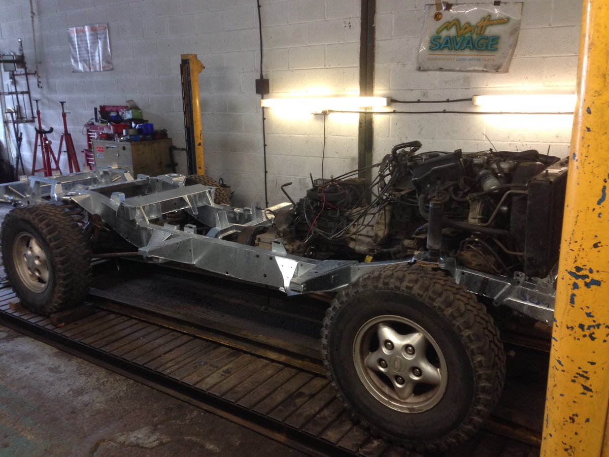 Galvanised chassis fitting this week on a nice 300Tdi 110. 
#landrover #defender #galvanisedchassis #mattsavage4x4