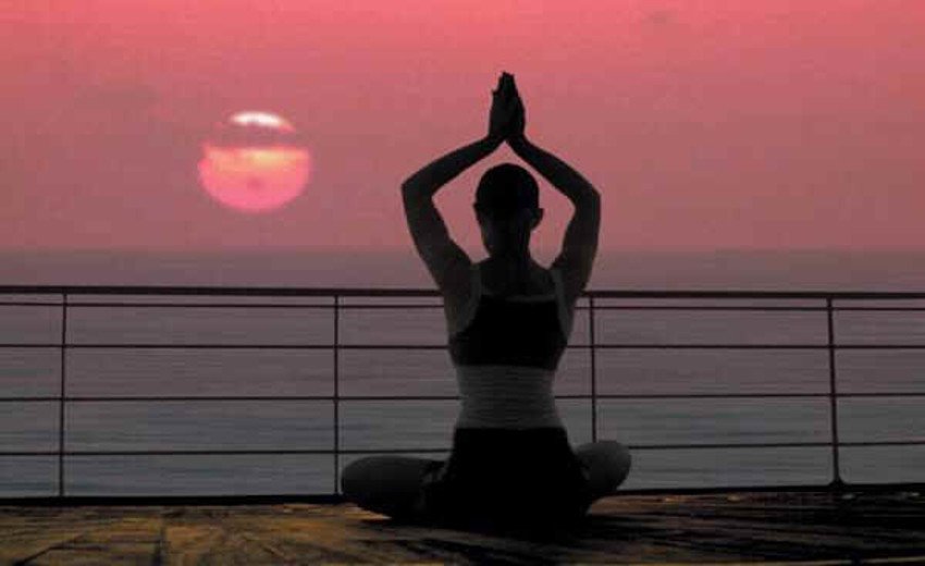 mindfulive's tweet photo. 13 Yoga Poses That Will Calm You Down &amp; Bliss You Out (Infographic) https://t.co/c61VbKlO0N https://t.co/zFCiWZeiiY