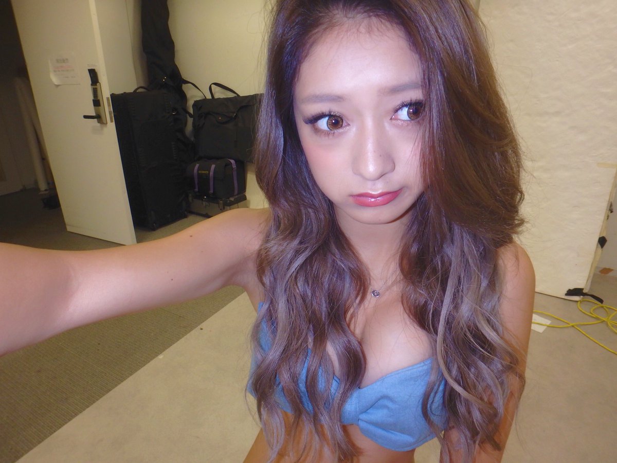 みちょぱの胸やカップサイズは スリーサイズ公表中で美脚や脇キレイ あー面白かった と前向きになれるブログ