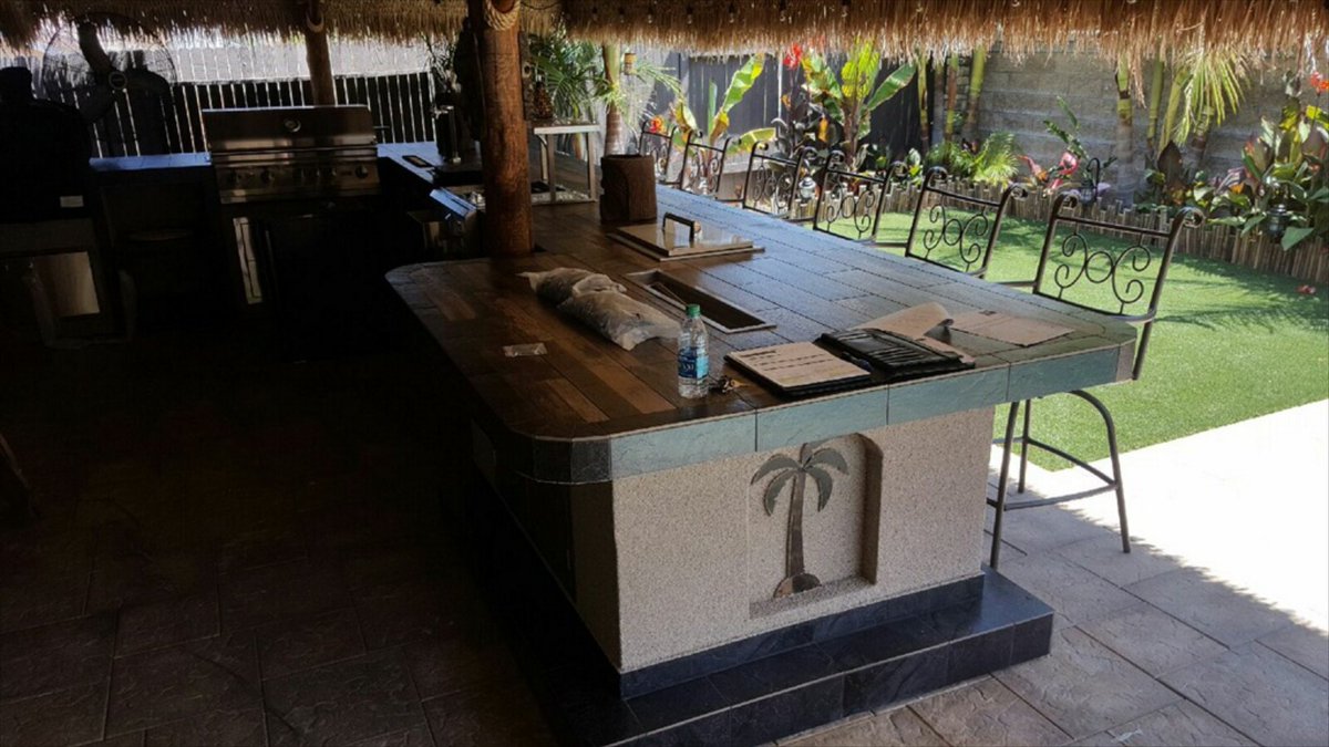 AffordableBBQ's tweet photo. Custom Built BBQ Island #FallSale https://t.co/6WUq6P1FlF