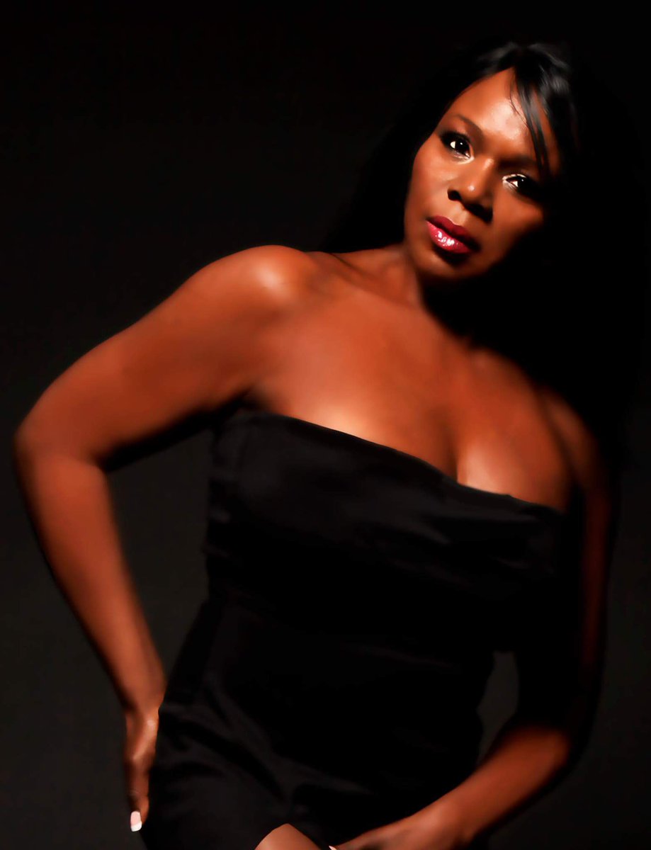 TOMORROW NIGHT! <a href="/PaulineHenryUK/">Pauline Henry</a> m.facebook.com/Stage.Basingst… #albumlaunch #soul <a href="/rnb/">RnB</a> #diva #thechimes #bestofthechimes #livemusic #basingstoke