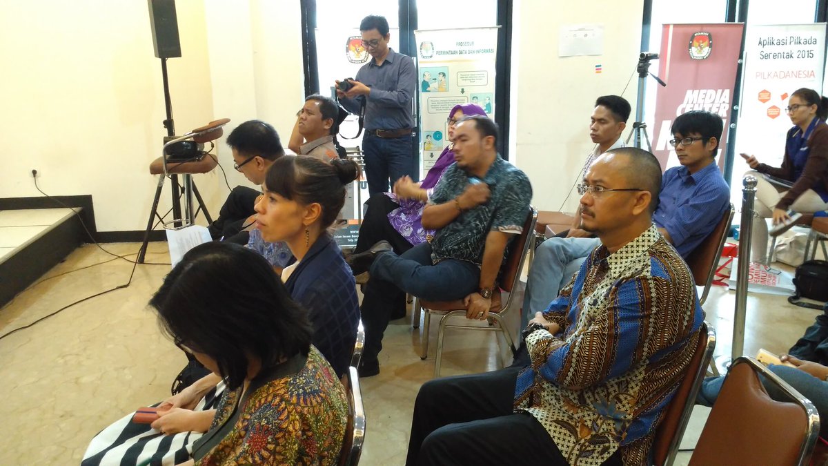 Prsmian lomba karja jurnalistik&amp;Diskusi KPU-Agenda dg tema mwjudkan Pemilu Akses bg penyandang disabilitas