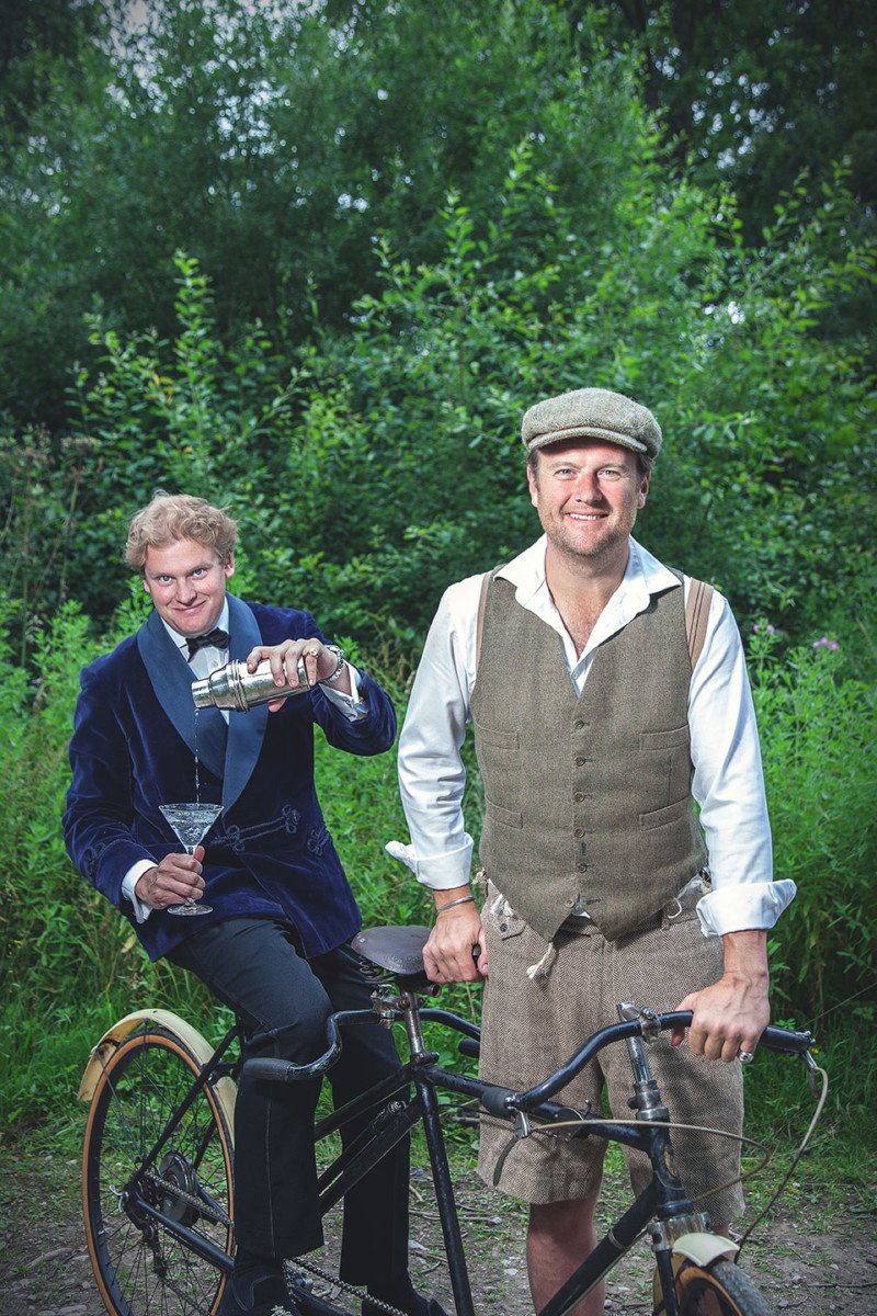 deakin_francis's tweet image. Guess who features on @PJeweller's 'Hot 100 Business Big Shots' list? #IJL2016 buff.ly/2cTm79n