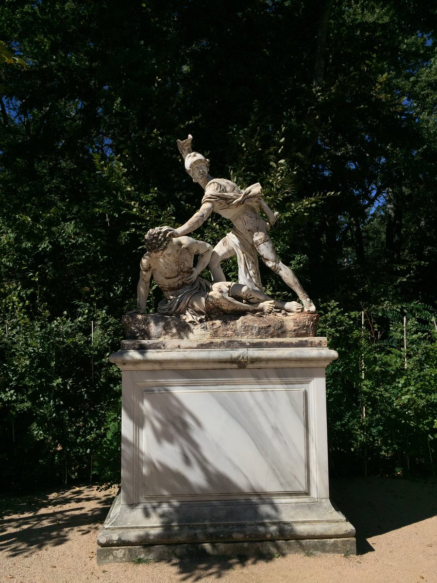 MoraimeT's tweet photo. Jardines de La Granja de San Ildefonso, recibiendo el otoño
#jardinesdelagranja #historicgarden #jardinhistorico #jardin #garden #baroque https://t.co/RkZJOpqkAS