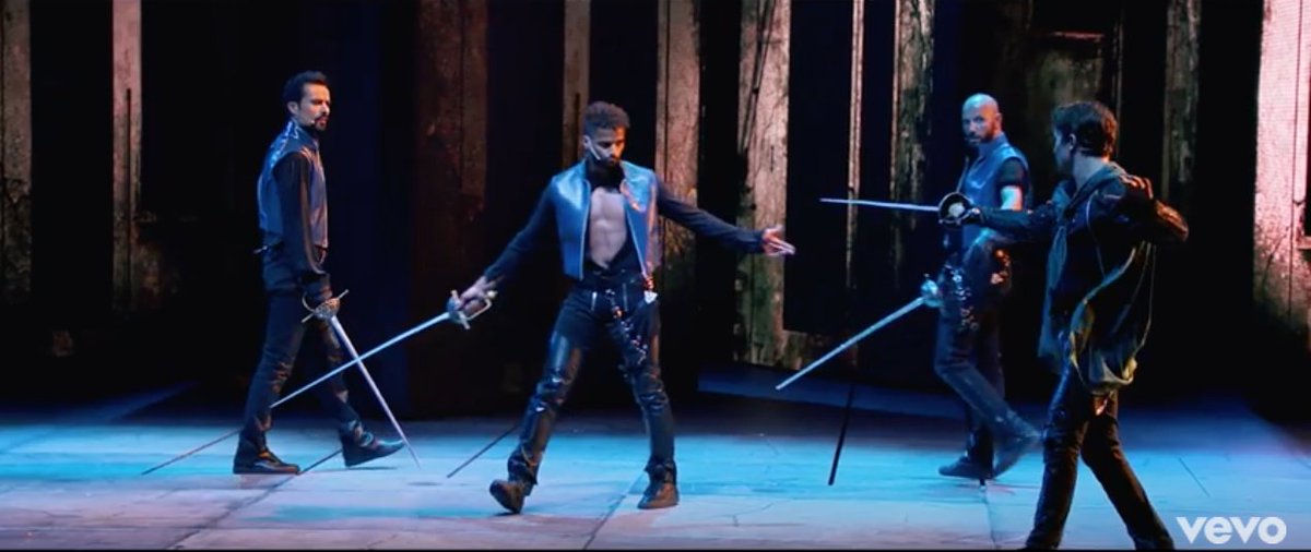 J-6 avant la première du spectacle <a href="/Les3MOff/">Les 3 Mousquetaires⚔</a> ! Découvrez le clip "J'ai besoin d'amour comme tout le monde": vevo.ly/MZuvIA