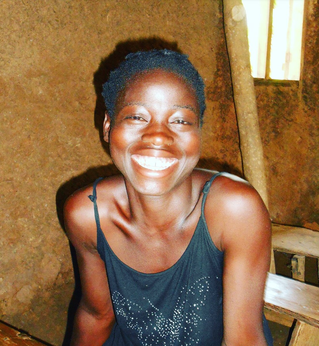 CommunitiesForD's tweet photo. Smile, it's Friday! #FridayFeeling #BackOurValley #womenentrepreneurs #womensempowerment https://t.co/02Citqpj0r https://t.co/kMEp9Tq7SC