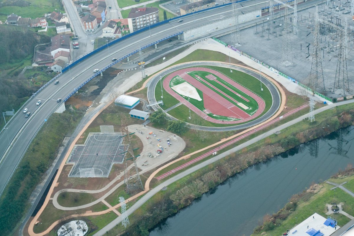 Área deportiva "El Pilar". Langreo