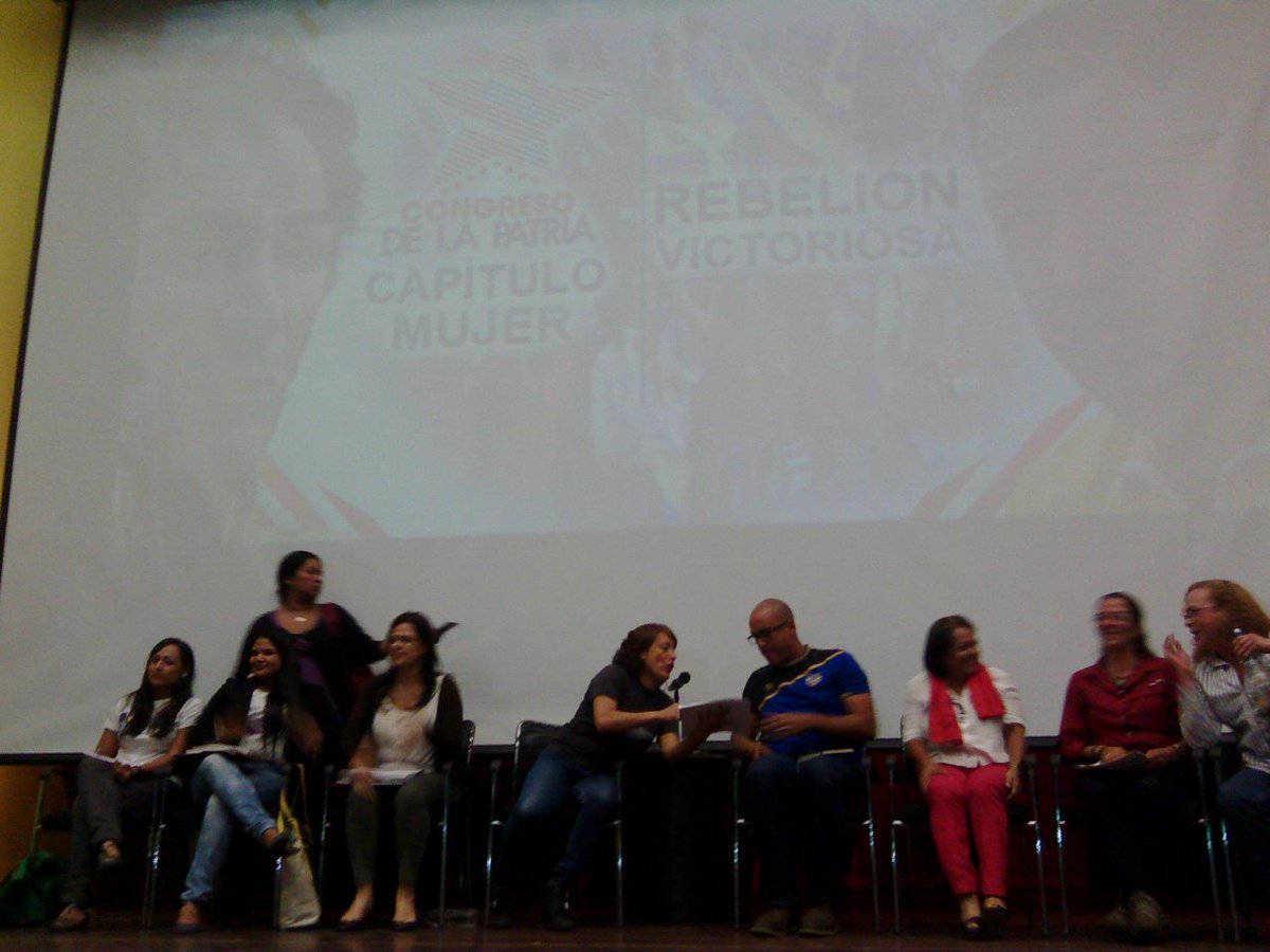 MujerJovenJPSUV's tweet photo. Nuestra Comision de Mujeres  JPSUV 🌸participando en el Encuentro Nacional del Congreso de la Patria Capítulo Mujer 🌸 https://t.co/2ClFDXsIy0