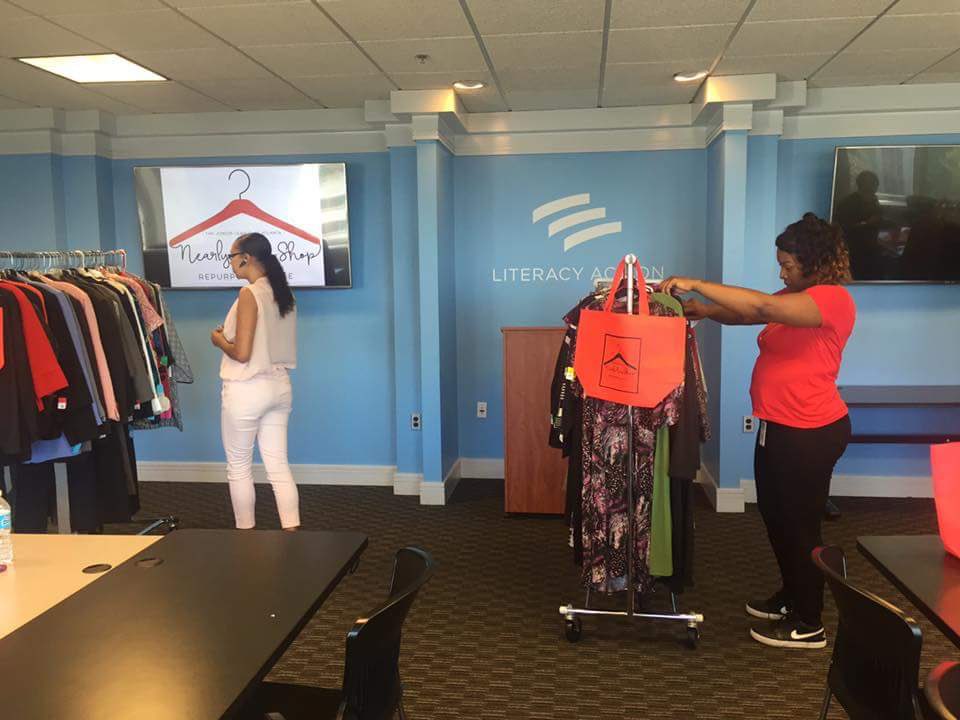 RebekahHMurphy's tweet photo. Excited for the first @jlatlanta @NearlyNewAtl Pop-Up Shop for students at @LAIAtlanta! https://t.co/72IuBH4SST