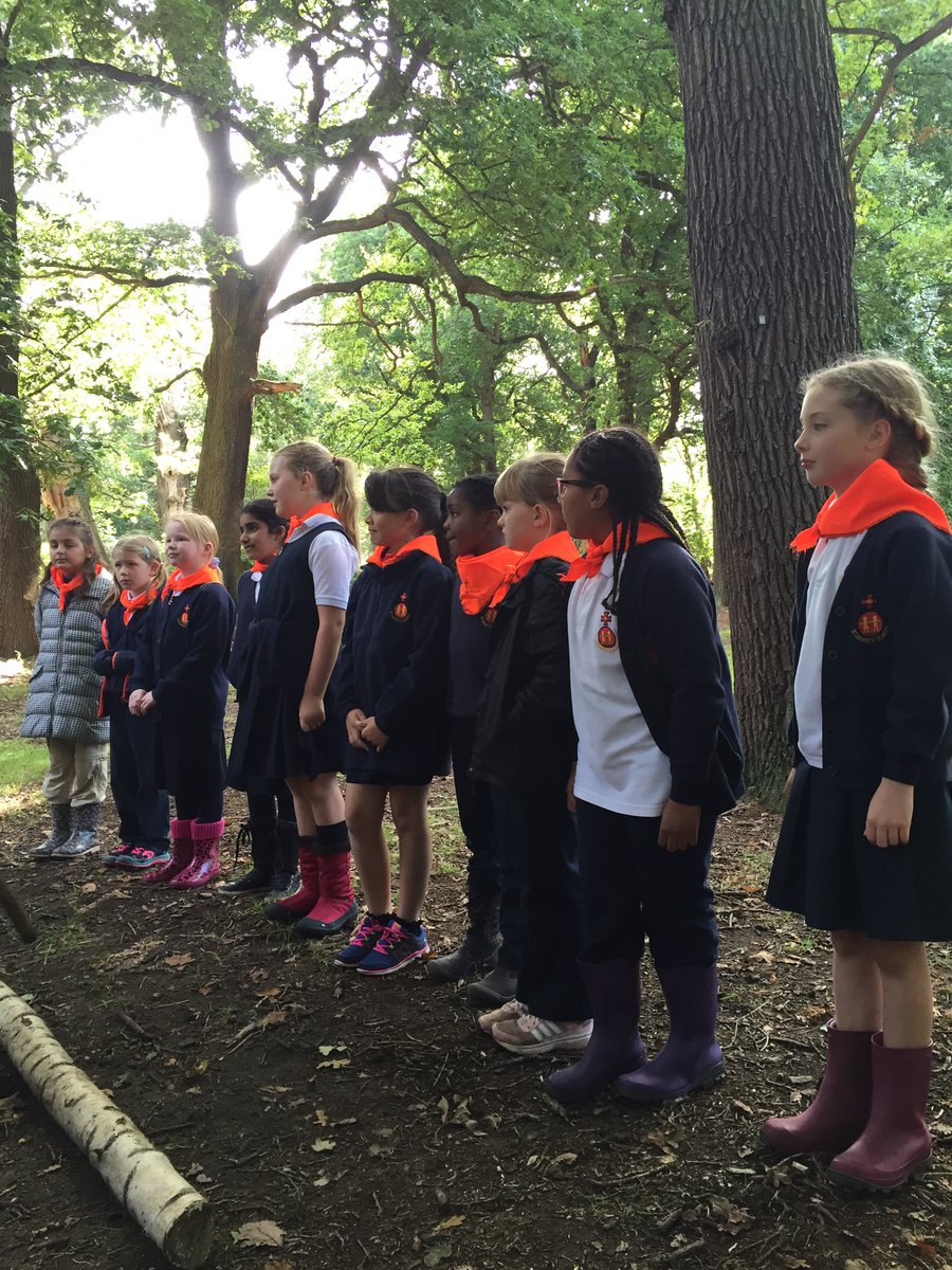 Claremonaghan1's tweet photo. @st_maries  fantastic day at Sherwood Forest with Y4....lots of walking so the children will sleep well tonight! https://t.co/qia0Vsf82B