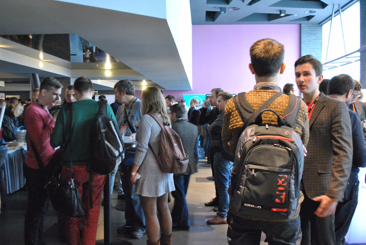 Blockchain_Conf's tweet photo. Кофе-брейк #BBConfKiev https://t.co/S46nRprFMx