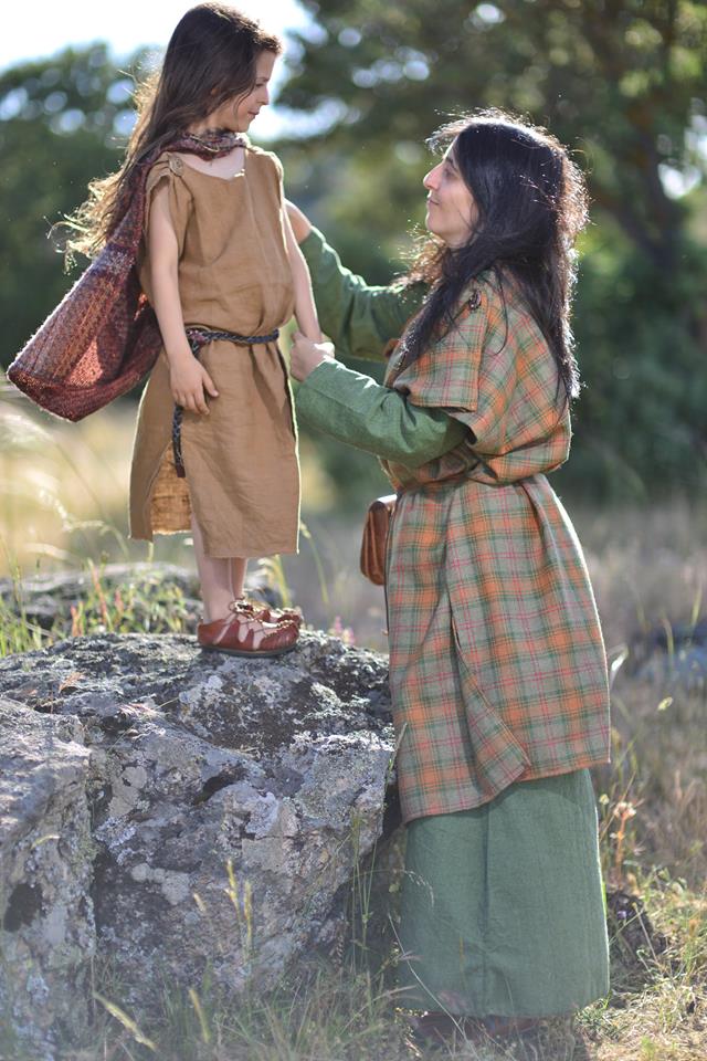 Neimhaim's tweet photo. Romanos, vikingos, celtas... Hoy comienza el OPEN DAY 2016, un evento de recreación histórica como nunca se ha visto
https://t.co/QpbCtWbe9a https://t.co/YLQlVhW1Hk