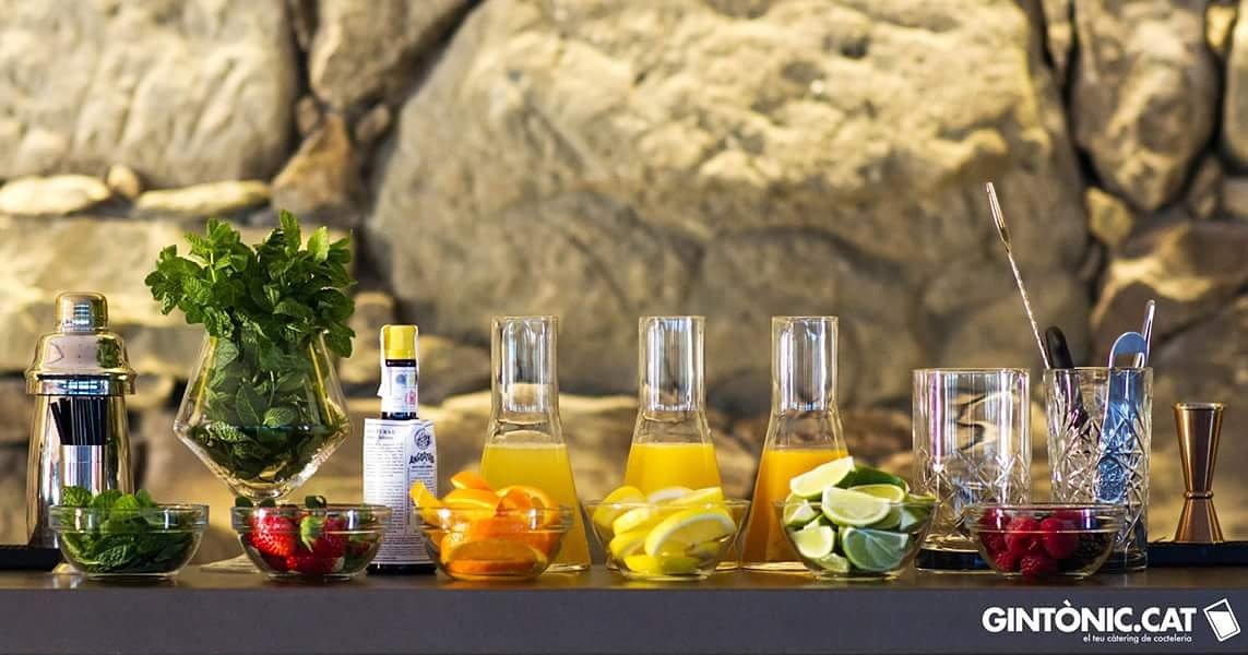 S’acosta el cap de setmana i nosaltres ja ho tenim tot a punt! #cateringcocteleria #cocteleria #barralliure #gransmoments #festesprivades