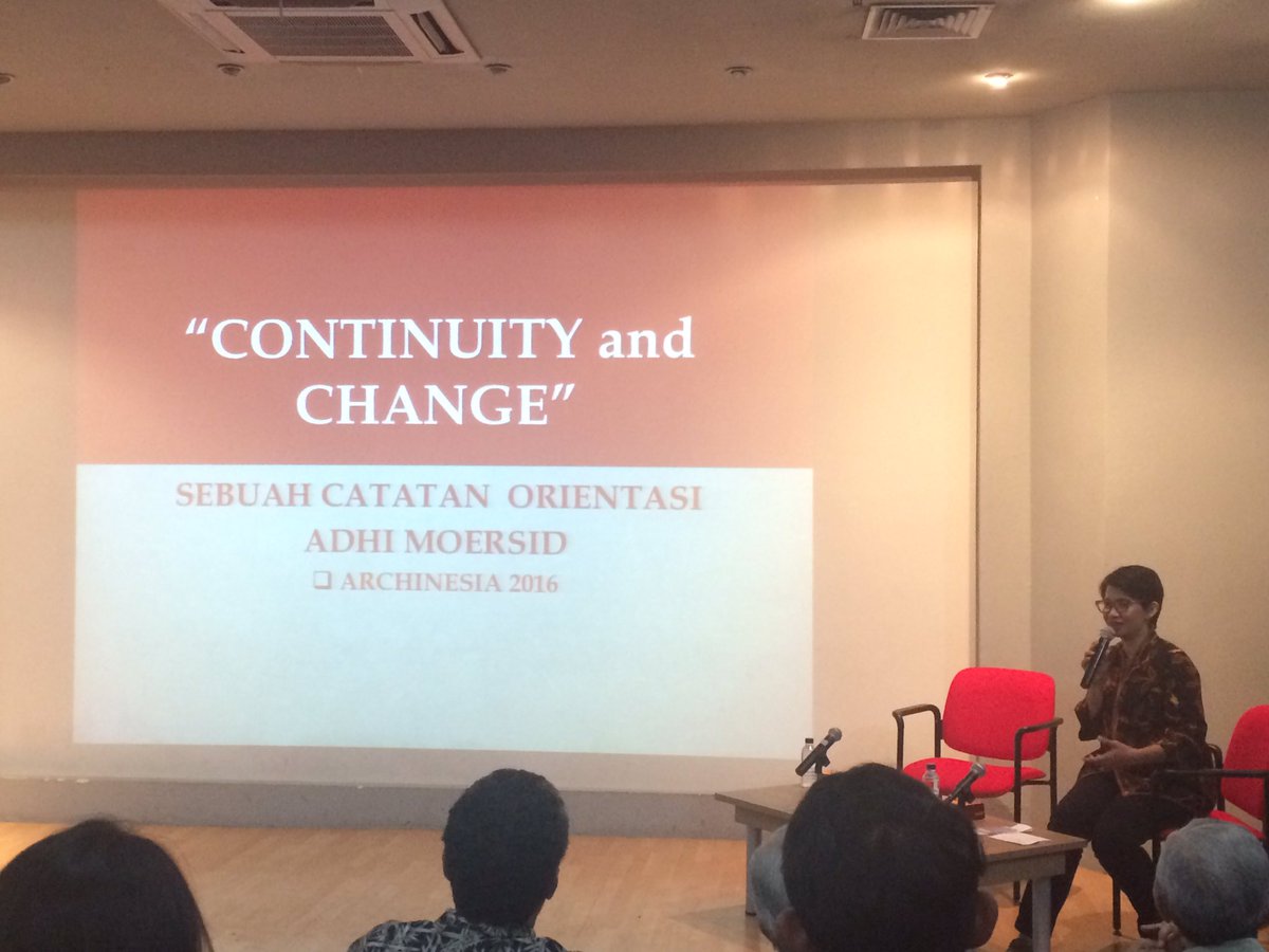 ARCHINESIA's tweet photo. On stage is @arsitekmenulis introducing today's #FAA14 topic from Pak Adhi Moersid: "Continuity and Change" https://t.co/O0X0onLvDa