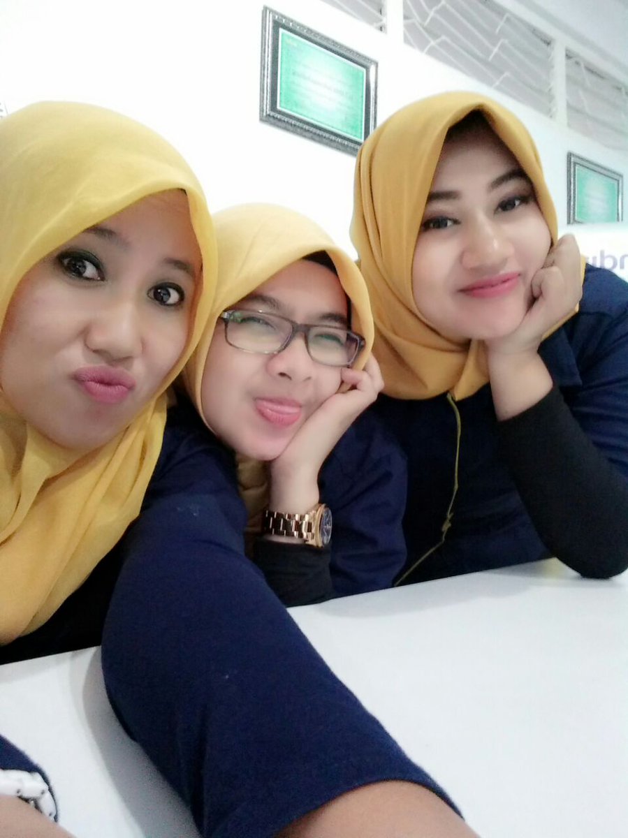 Anis Lestari tweet media