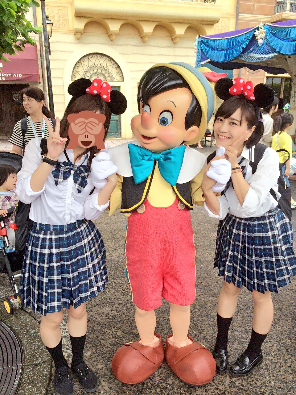 表 優希 子と犬と時々筋肉 制服ディズニーシーめっちゃ楽しかったぁあああ O 年齢的にも制服は きついと思ったけど 気にすることなく超満喫 今回は ディズニーに詳しい親友となので 2倍楽しめてます 明日は ユニコーデでランド