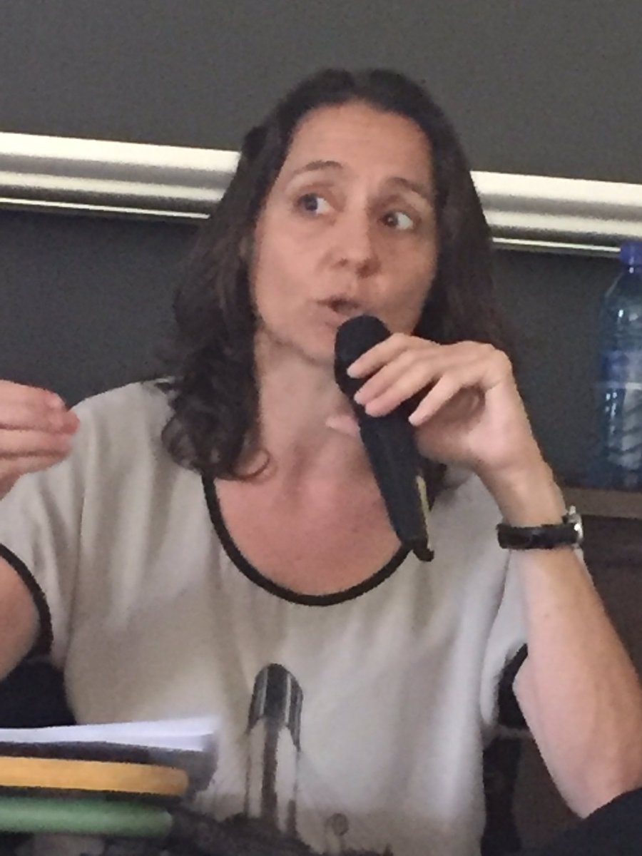 Podemos_CIDi's tweet photo. Hay q identificar los procesos de exclusión y desigualdad en la sociedad del conocimiento @vorticexorg Ana F Zubieta #UniversidadDePodemos https://t.co/5dnApM0p8k