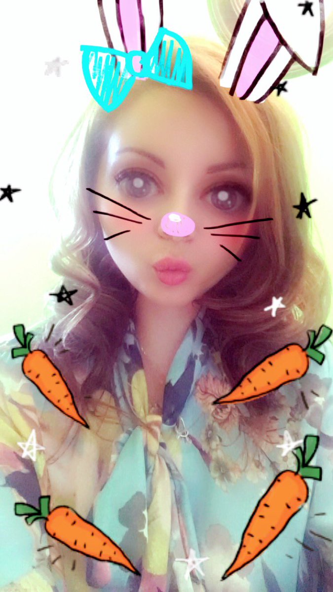 Armidyux's tweet photo. Soy un adorable conejito #spapchat #funny 🐰🤗 https://t.co/HoCeZ6jEHz