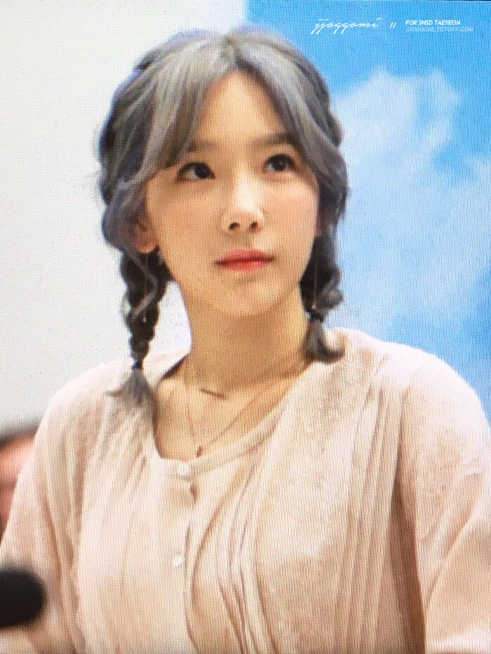 [PIC][23-09-2016]TaeYeon tham dự buổi Fansign cho thương hiệu nước uống "SAMDASOO" tại COEX Live Plaza vào tối nay CtCZDg4UEAIPBnb