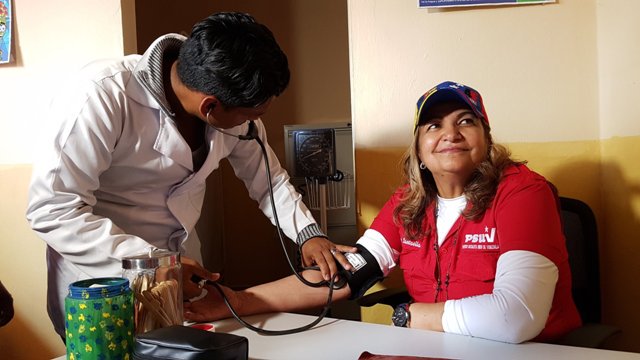 gobmonagasve's tweet photo. Gob @yelitzePSUV_ entregó la base de misiones socialistas de San Ramón de Areo en Cedeño #Monagas https://t.co/17GvpzjyWM #Maturin ,