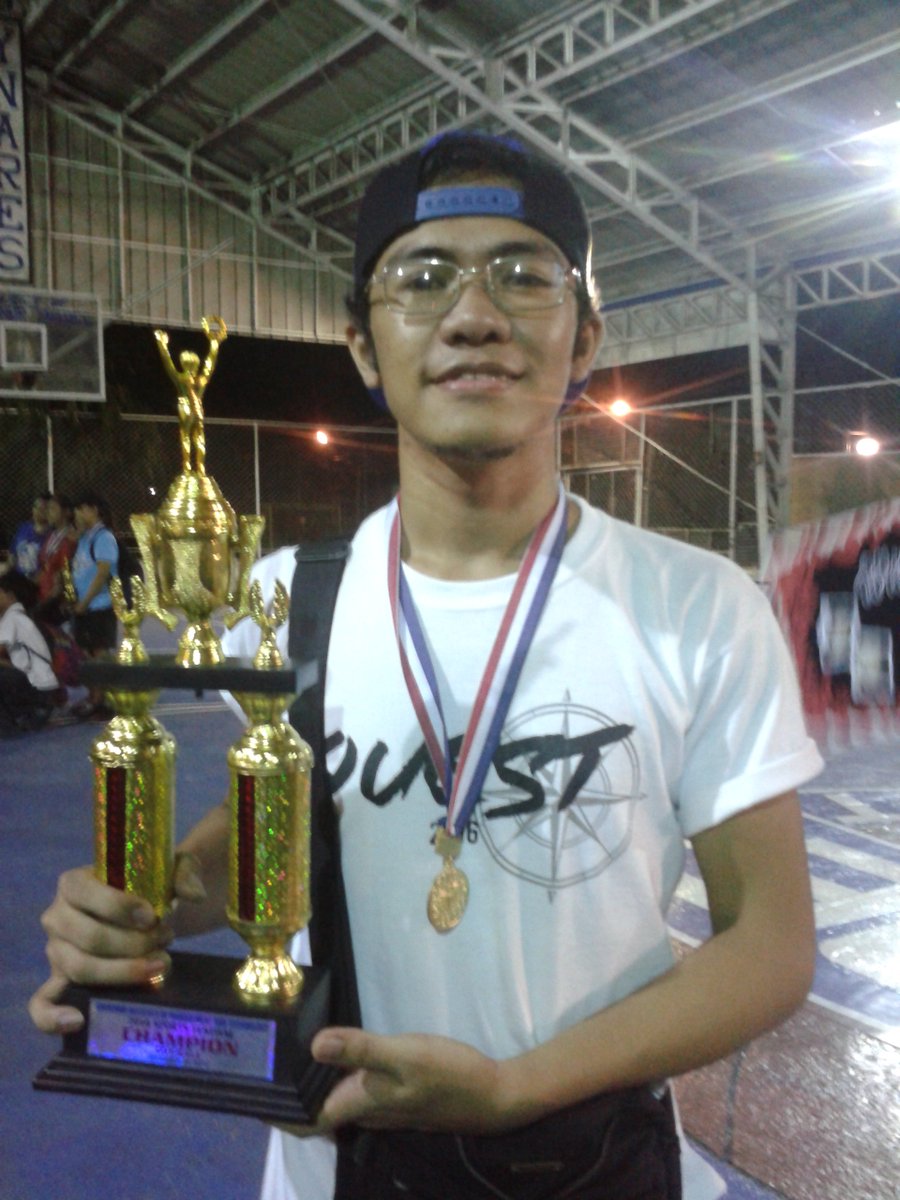 Supremo_JDR's tweet photo. Thank you Lord. Champion last year saka ngayon. Back to back Champion :) #GameoftheGenerals #SportFest https://t.co/PvdH2zaFXI