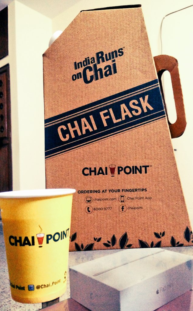 dhruvtheshah's tweet photo. @Chai_Point truly said, #IndiaRunsOnChai. #ChaiFlask is interesting thing. Kudos to the thought behind packing. https://t.co/qxstTNLpaV