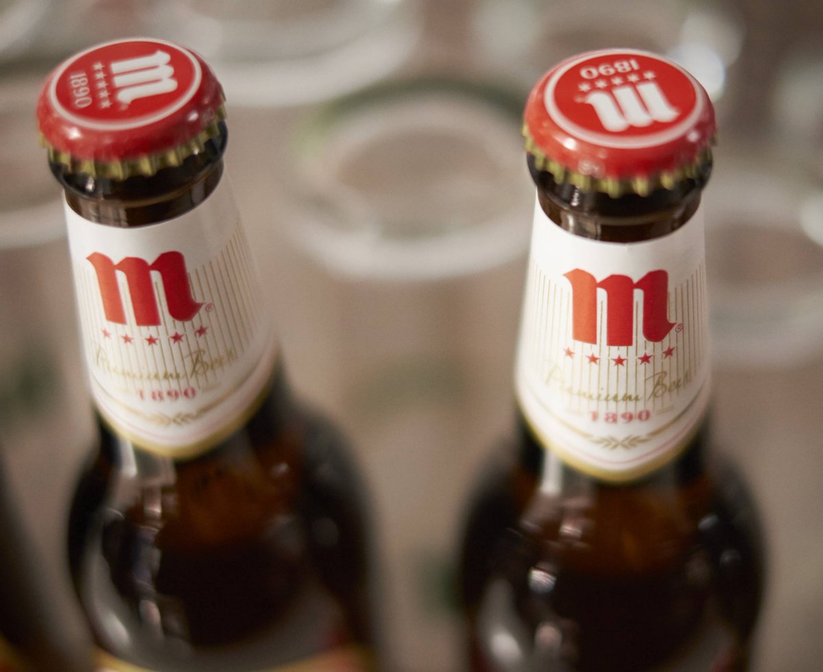 mahou_es's tweet photo. ¿Cuál es tu noche Cinco Estrellas del finde? 
RT Viernes 
❤️ Sábado https://t.co/HPoTXs6pOf