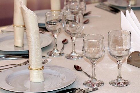 Let’s Party! 16 #Business #EventPlanning Tips bit.ly/1iNyLkn via <a href="/vr4smallbiz/">VerticalResponse</a> #eventplanners