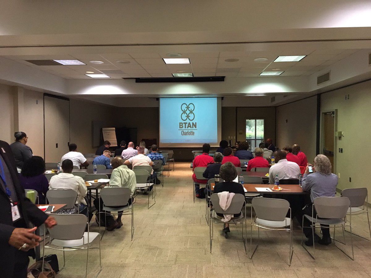 jaysenjfclt's tweet photo. BTAN Charlotte HIV update 2016 #BTANCLT @blackaids #NCHIV #USCASMF16
#2016USCA #RAINCLT #BATN https://t.co/Cjh2cPiq2V