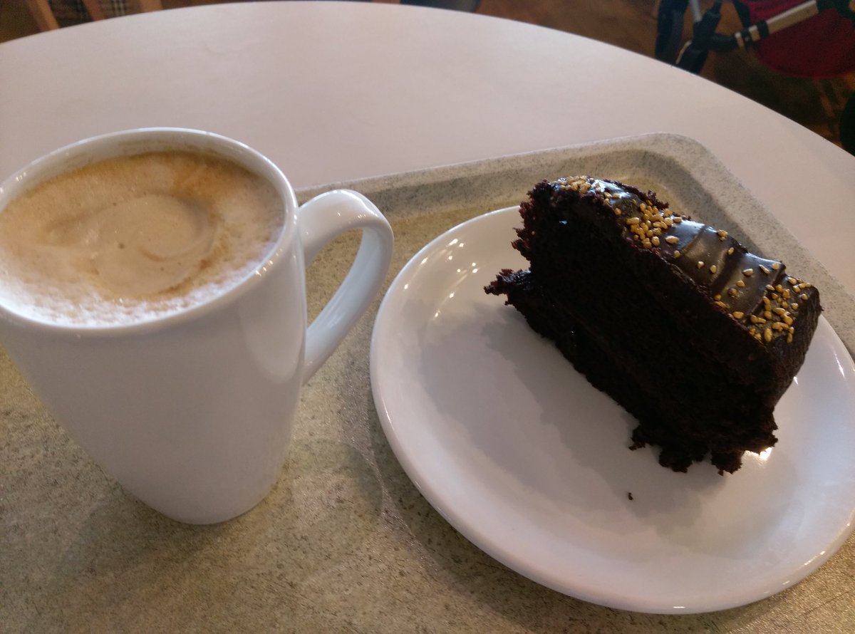 GrahamHS's tweet image. @mrs_khs Thanks for the @johnlewisretail cake voucher #fridaytreat