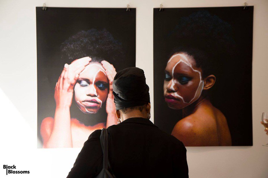 notjustashop's tweet photo. #BlackBlossoms exhibition in #UALshowroom is part of @artlicks weekend! First up - Where in ART thou Women of Colour https://t.co/mVRSQ4Ut2W https://t.co/ZqMF1Au8gU