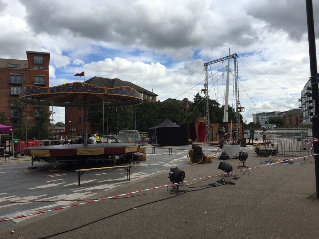 Cathedral Green taking shape  <a href="/derbyfeste/">Derby Festé</a> kicks off tonight #carousel at 7.30pm. <a href="/DerbyLIVE/">Derby LIVE</a> <a href="/derbyquad/">Derby QUAD</a> <a href="/DerbyTheatre/">Derby Theatre</a>