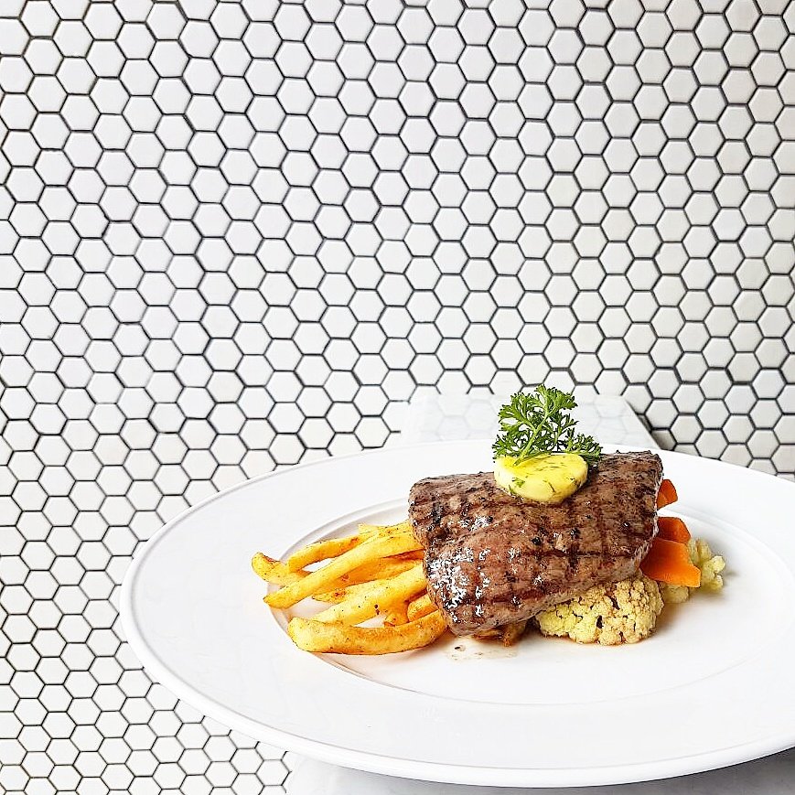 BEEHIVE cafe&eatery tweet media