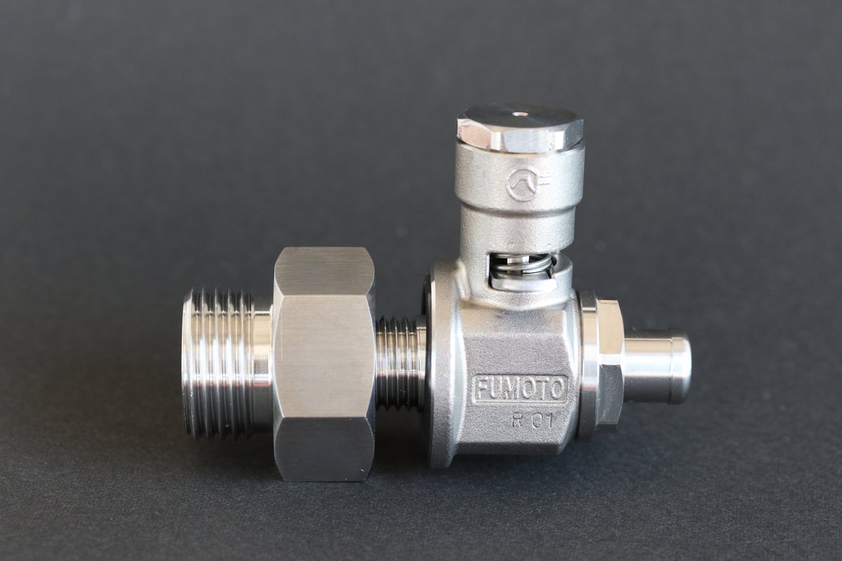 New PR from our friends @Fleet_Equipment Take a look:
fleetequipmentmag.com/fumoto-def-val…  
#fumotovalve #DEFtank #diesel #heavydutydiesel