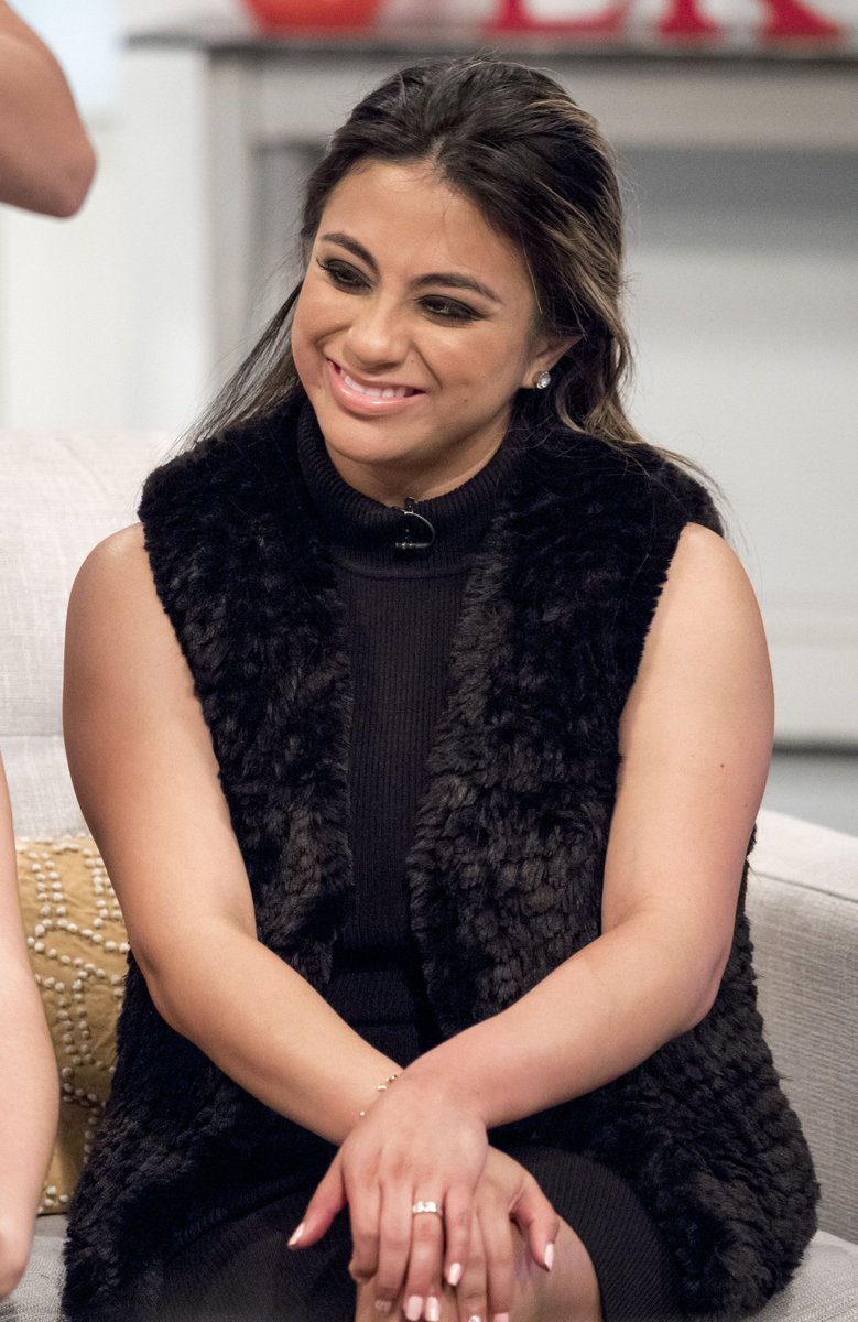 EquipeFHarmony's tweet photo. o sorriso da ally é claramente uma das coisas mais lindas do mundo  /Rê
#MPN #FIFTHHARMONY https://t.co/oStXzhqiQX