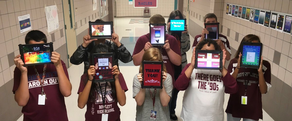 mrtmwatson's tweet photo. RHS Graphic Design & Illustration says "Thank You" to @BobmorrisonDr and the Garland ISD School Board.#gisdready #rhsready #rhsgdi https://t.co/ZgY9lITReR