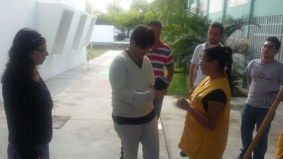 salud_colima's tweet photo. Se mantiene capacitación en planteles educativos de @udec_oficial para prevención del #Zika https://t.co/W6HzAFvo3a