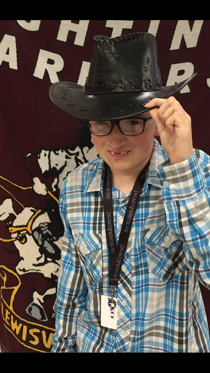 bailey_fry22's tweet photo. Here's to the real man of the WEST! #lhsspiritdays https://t.co/CubYzSX68W