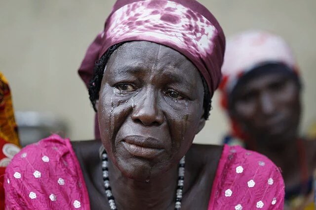 MKabrik's tweet photo. End their Grief
#BringBkOurGirlsNOW
#Never2BeForgotten
Cc @MBuhari @POTUS @UN @HQNigerianArmy @DefenceInfoNG
Day 894 https://t.co/HNNyafcqC5