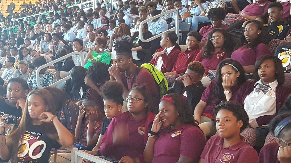 NOLAPSchools's tweet photo. #RallyForExcellence #nolaed #OPSB https://t.co/0OTTmuE6PM