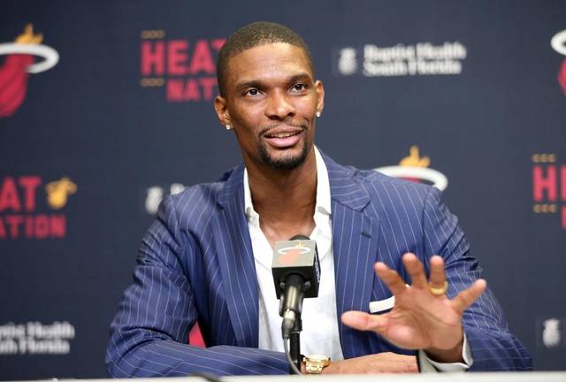 MiamiHerald's tweet photo. Exclusive: More clotting complications derail @Chrisbosh comeback attempt
https://t.co/EHStyAcVKw https://t.co/uTvqkZb76q